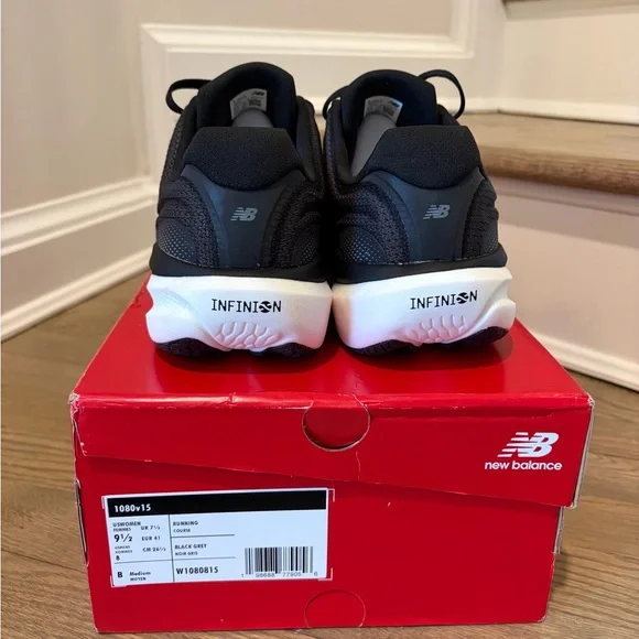 New Balance 1080 v15 max cushion shoes - Picture 3 of 5